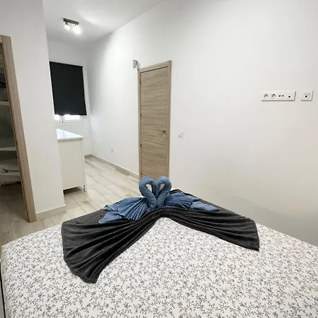 Sol En El Centro Del Cotillo, 1 Minuto De La Playa, 2 Habitaciones, Terraza Y Wifi *